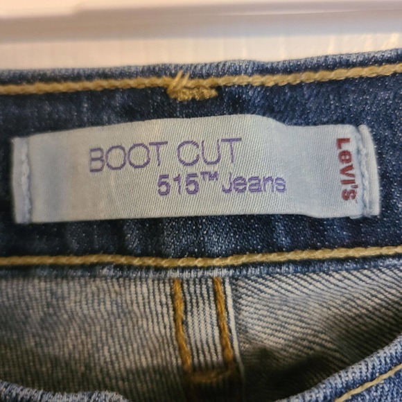 Levi's 515 Boot Cut Mid Rise Jeans Med Wash Back Pocket Detail, Womens Size 4S - Picture 5 of 10
